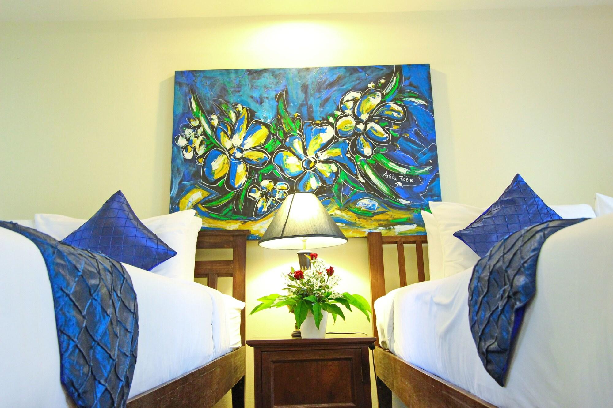 Shewe Wana Suite Resort Чиангмай Экстерьер фото