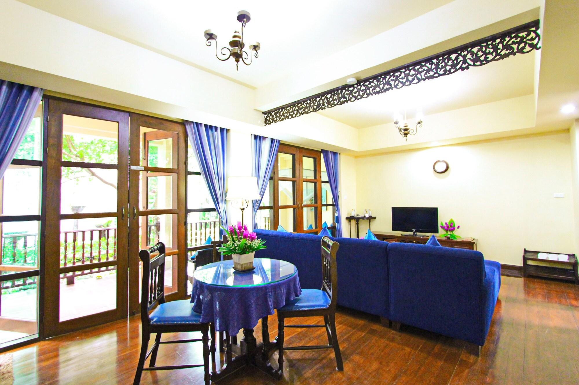 Shewe Wana Suite Resort Чиангмай Экстерьер фото